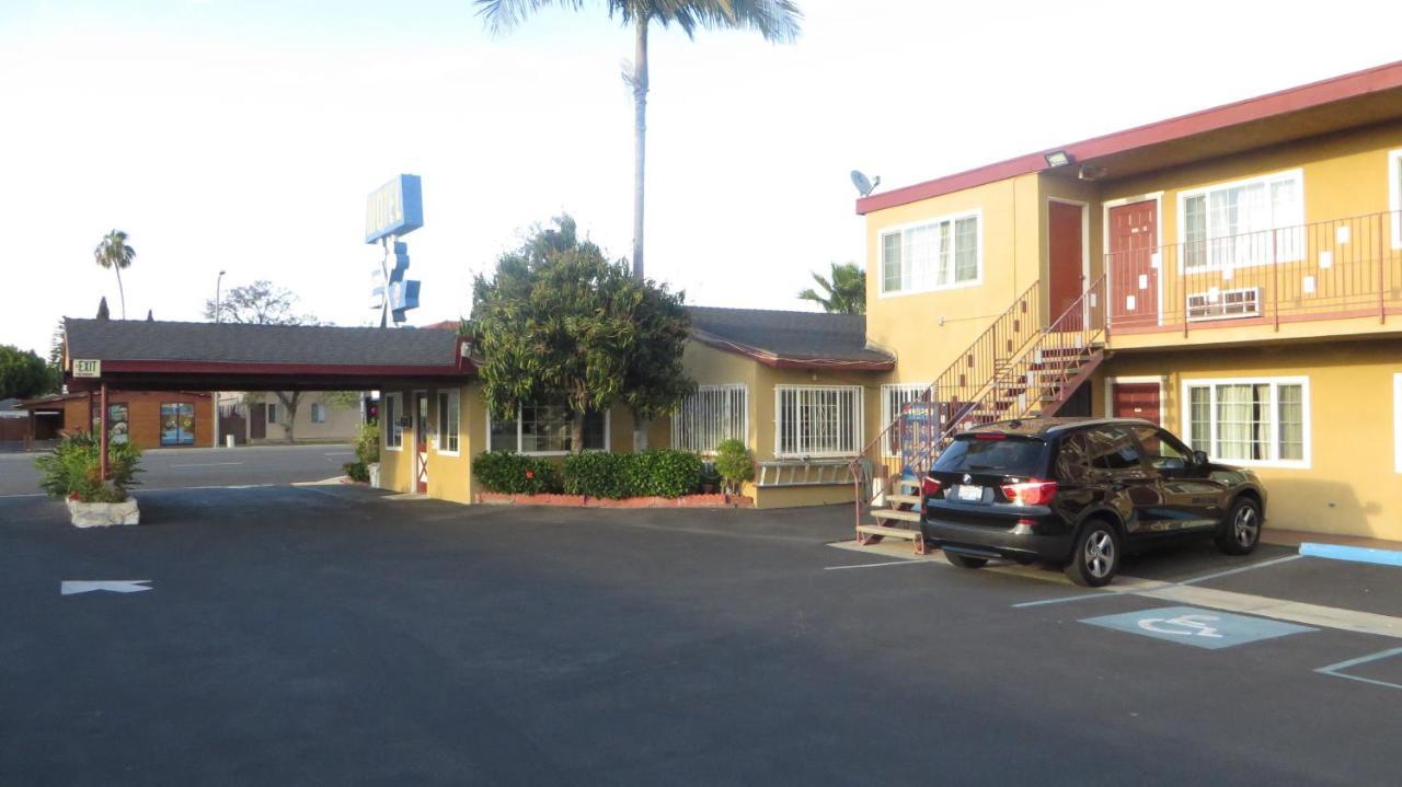 Motel Cloud 9 Cypress Esterno foto