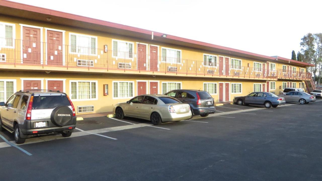 Motel Cloud 9 Cypress Esterno foto